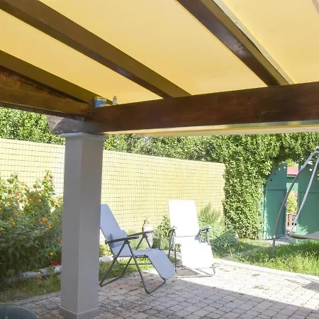 House Luca, Hébergement de vacances Capezzano Pianore